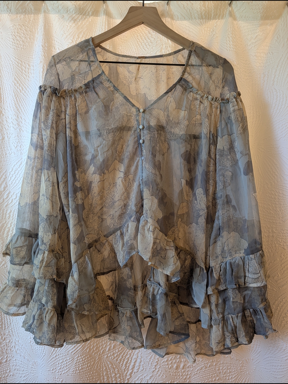 Free People Women’s Floral Ruffle V-Neck Blouse in Gray/Blue